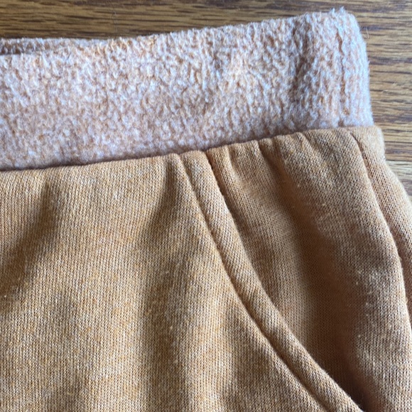 Free People Kelly Cognac Lounge Sweat Shorts. NWOT. Size XS - Picture 9 of 9